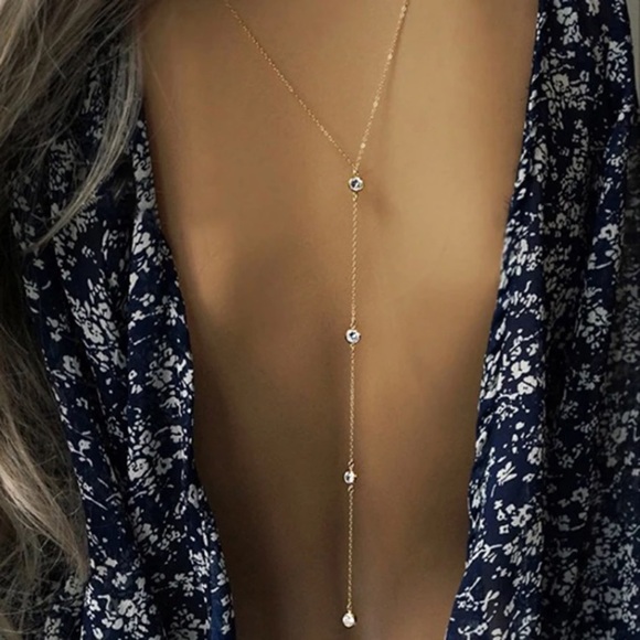 ⚜️𝟯𝟬%𝗢𝗙𝗙 𝗯𝘂𝗻𝗱𝗹𝗲𝘀 𝟯+⚜️ NEW Long Gold Drop Body Chain - Picture 3 of 11